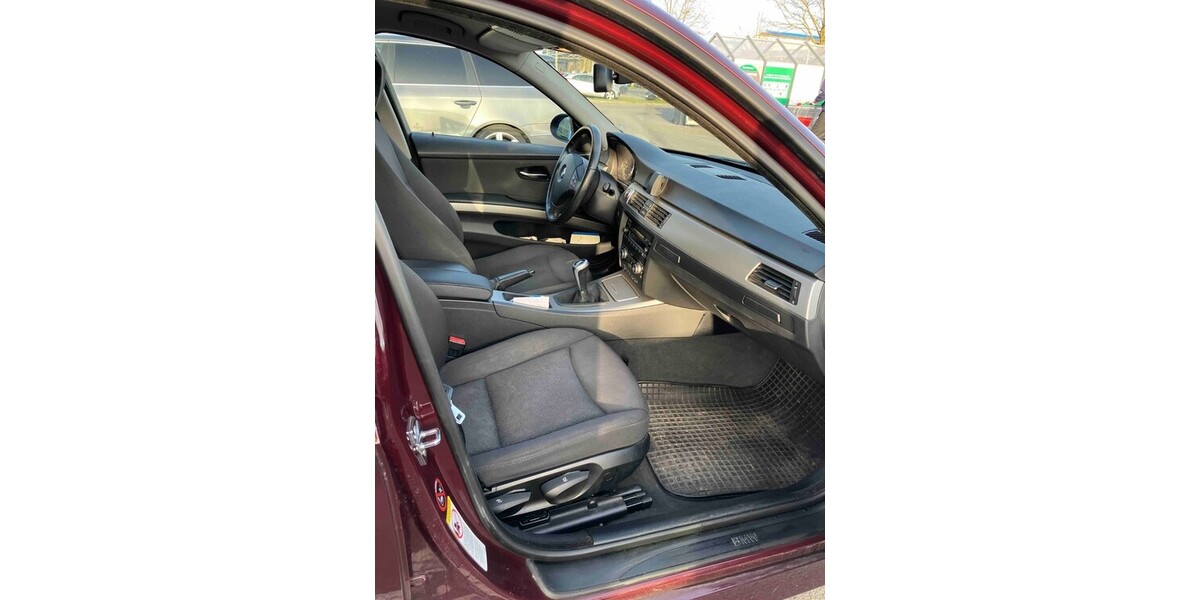 BMW 318i Touring 234.000 km 3.000 &euro; Münster 48143