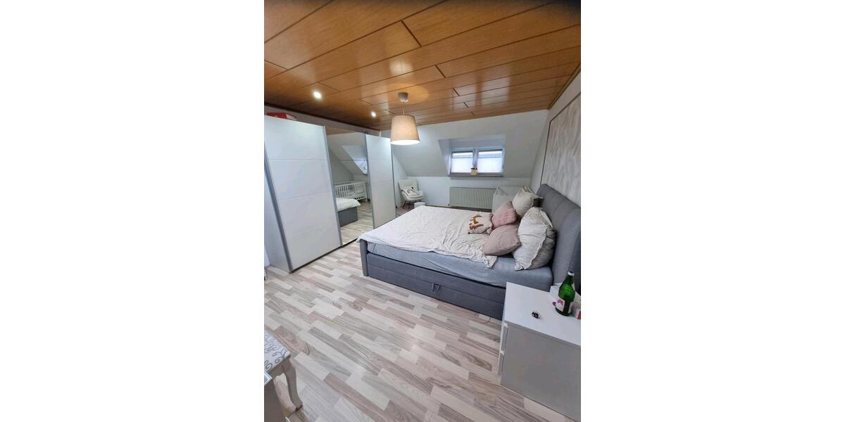 Reihenhaus Hamm Herringen - 8 Zimmer, 195 m&sup2;, 395.000&euro; | Angebot:25942927