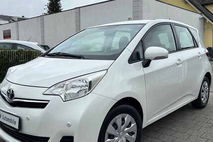 Toyota Verso-S 65.646 km 7.700 &euro; Soest 59494