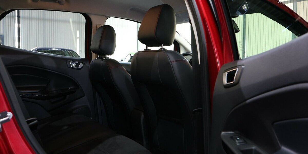 Ford EcoSport EB ST-LINE SPORT RED & BLACK / LED, B&O 60.000 km 13.111 &euro; Hamm 59077