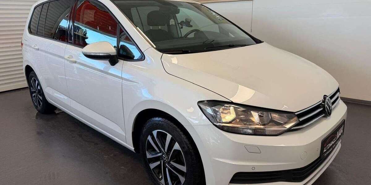 VW Touran 75.200 km 22.990 &euro; Soest 59494