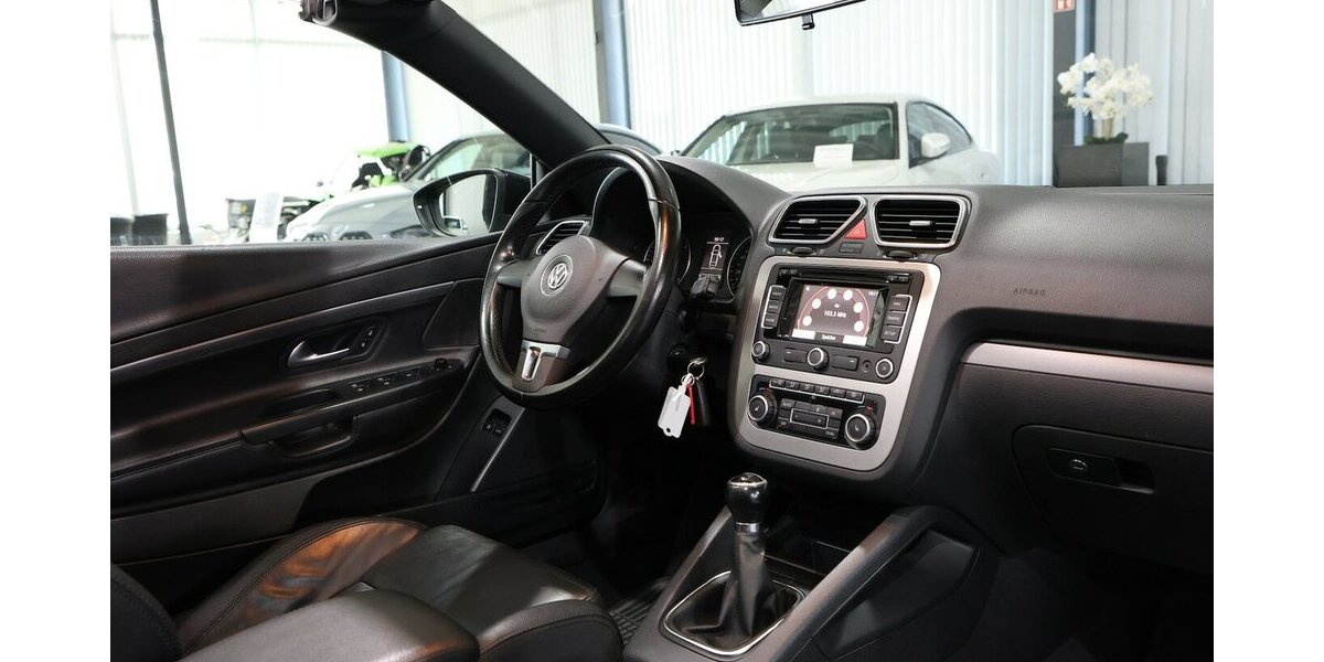 VW Eos 2.0 TDI EDITION 2010 / XENON / LEDER / NAVI+ 150.000 km 8.555 &euro; Hamm 59077