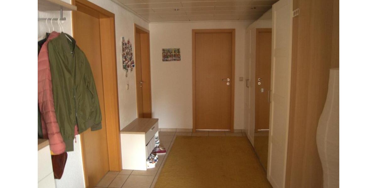 Dachgeschoßwohnung Werl - 2 Zimmer, 70 m&sup2;, 159.000&euro; | Angebot:25256010