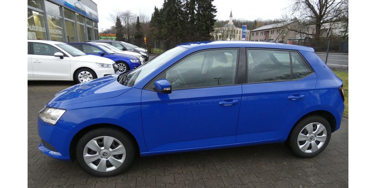 Skoda Fabia 76.000 km 7.999 &euro; Bergkamen 59192