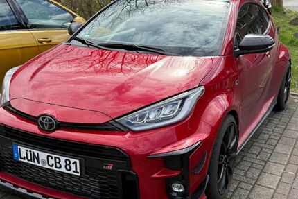 Toyota Yaris 9.000 km 45.990 &euro; Bergkamen 59192