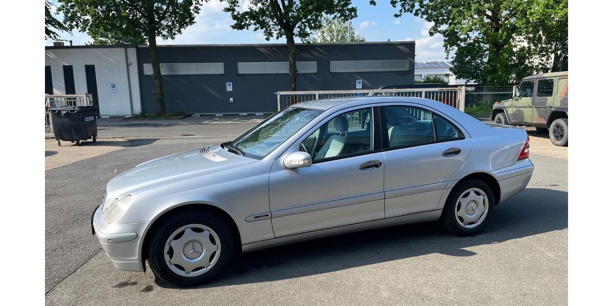 Mercedes-Benz C 180 176.000 km 4.500 &euro; Sassenberg 48336