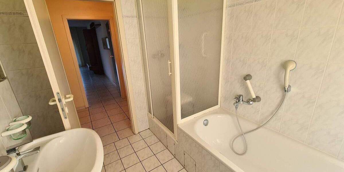 Terrassenwohnung Ahlen Innenstadt - 4 Zimmer, 101 m&sup2;, 228.000&euro; | Angebot:25778030