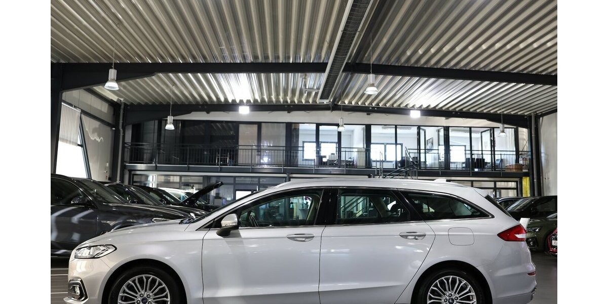 Ford Mondeo TUNIER 2.0 ECOBLUE TITANIUM / LED / AHK 145.000 km 15.555 &euro; Hamm 59077