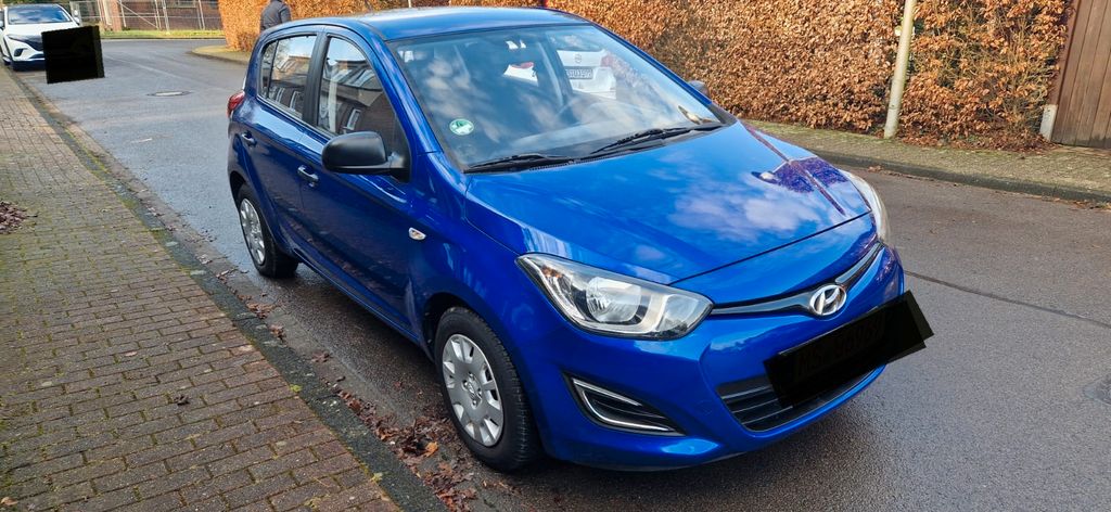 Hyundai i20 112.338 km 3.550 &euro; Münster 48157