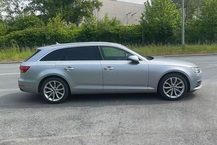 Audi A4 74.500 km 17.900 &euro; Soest 59494