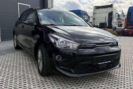 Kia Rio 105.000 km 9.900 &euro; Hamm 59073
