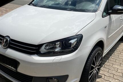 VW Touran 178.103 km 10.600 &euro; Ahlen 59229