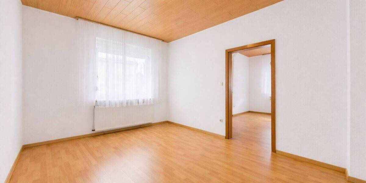 Doppelhaushälfte Hamm Herringen - 3 Zimmer, 94 m&sup2;, 180.000&euro; | Angebot:26017003