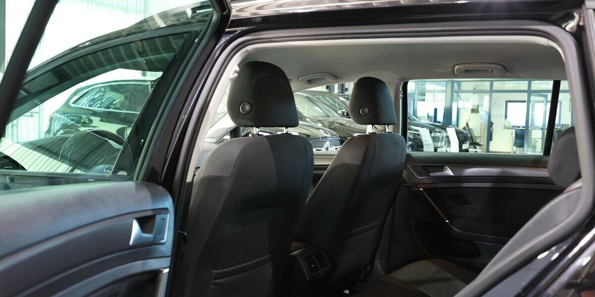 VW Golf Variant VII 1.6 TDI Comfortline DYNAUDIO 1H 152.000 km 13.444 &euro; Hamm 59077