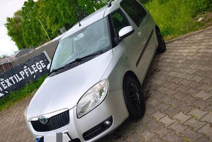 Skoda Roomster 76.000 km 3.900 &euro; Kamen 59174