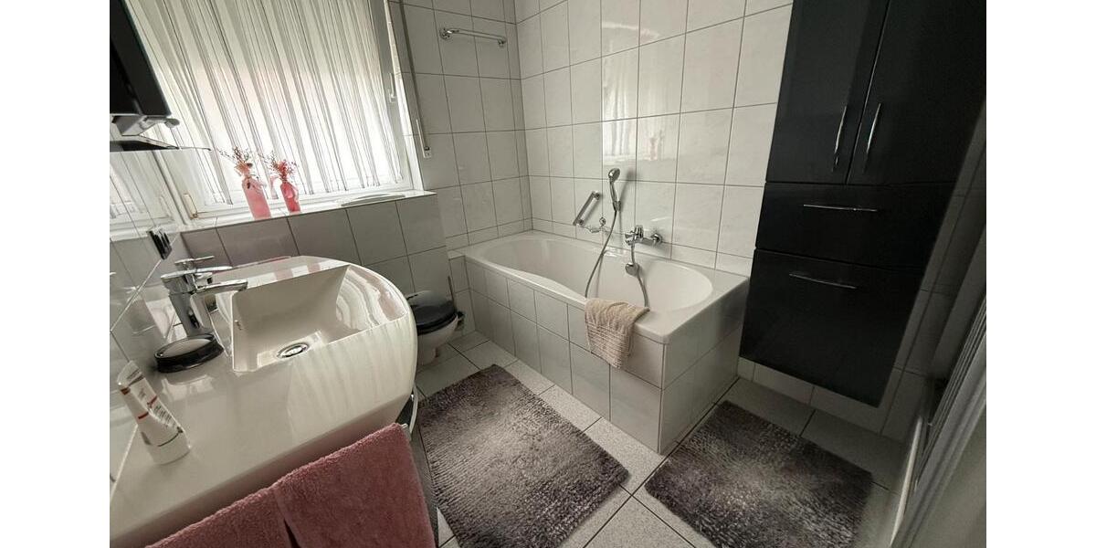 Erdgeschoßwohnung Hamm Braam-Ostwennemar - 3 Zimmer, 87 m&sup2;, 250.000&euro; | Angebot:26253592