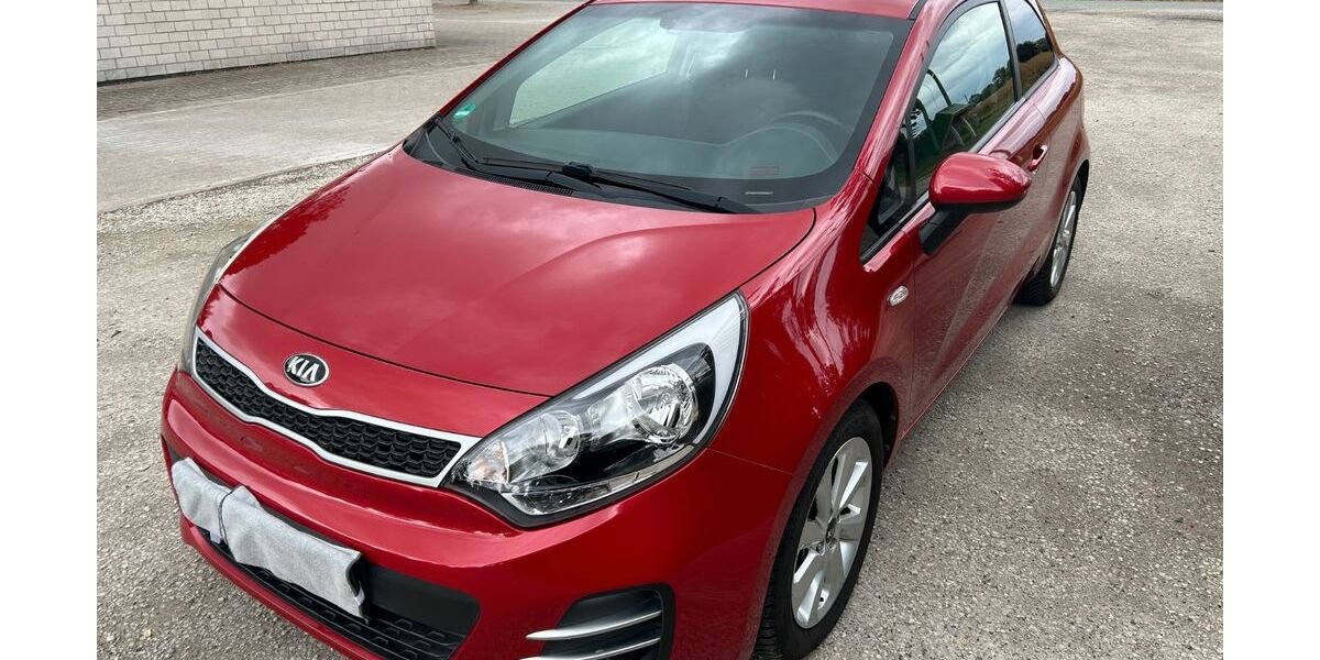 Kia Rio 64.900 km 7.950 &euro; Welver 59514