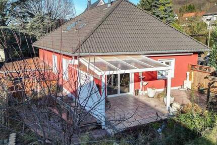 Haus Arnsberg / Neheim Neheim-Hüsten - 3 Zimmer, 110 m&sup2;, 398.000&euro; | Angebot:25696349