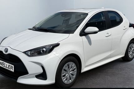 Toyota Yaris 61.290 km 17.480 &euro; Hamm 59067
