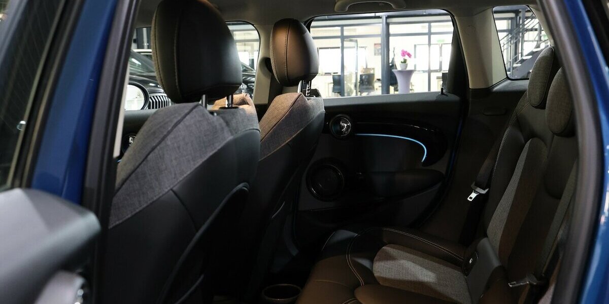 Mini ONE CLASSIC-TRIM / LED / LEDER / NAVI+APPLE 60.000 km 17.777 &euro; Hamm 59077