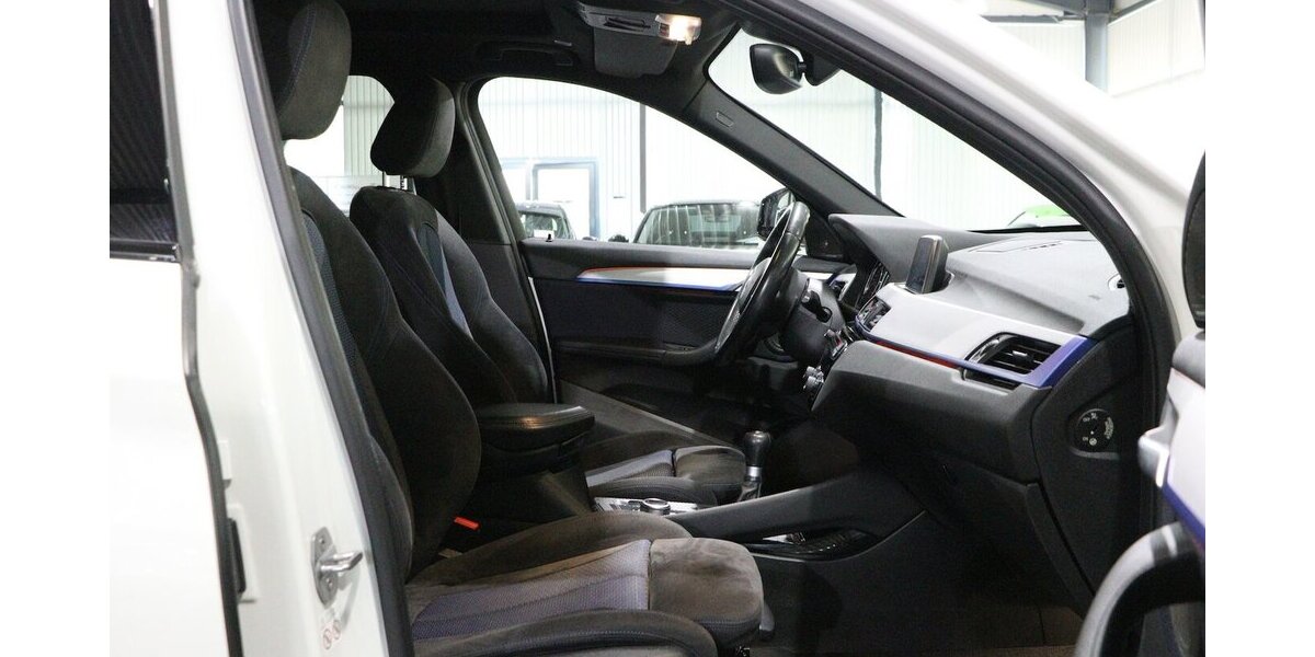 BMW X1 sDrive 18d M-SPORT SHADOW PANORAMA, LED, H/K 186.000 km 16.111 &euro; Hamm 59077