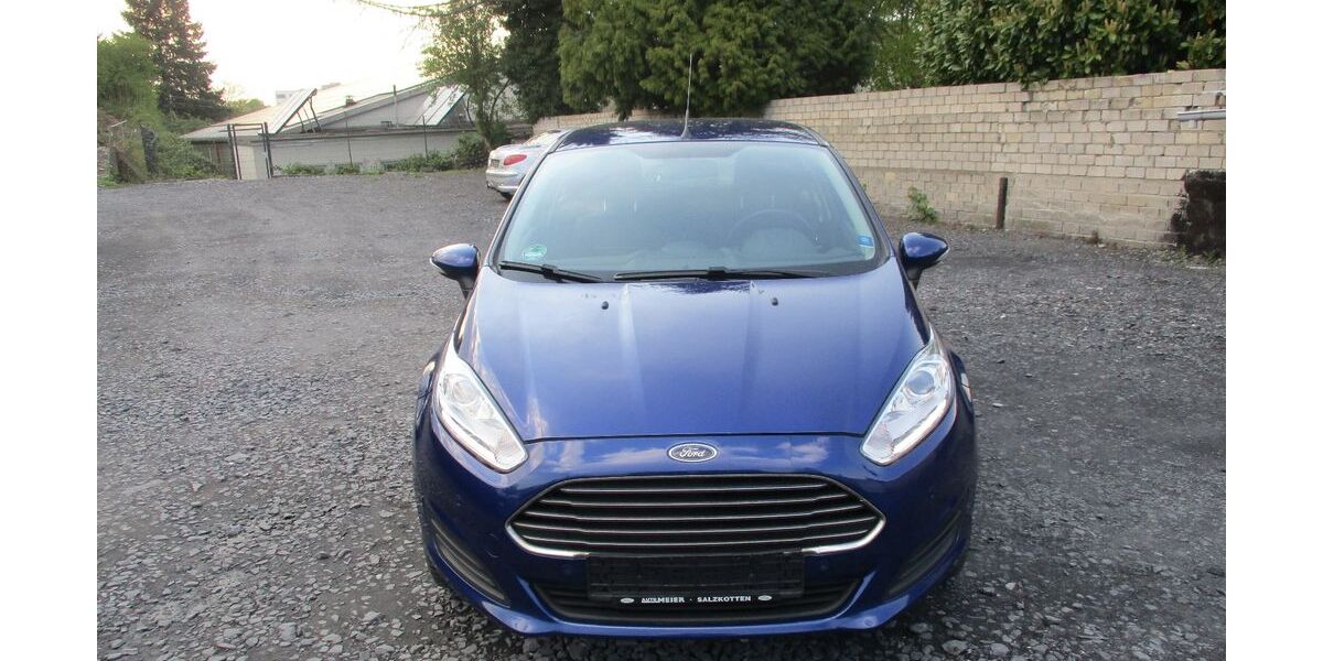 Ford Fiesta 221.000 km 3.400 &euro; Unna 59425