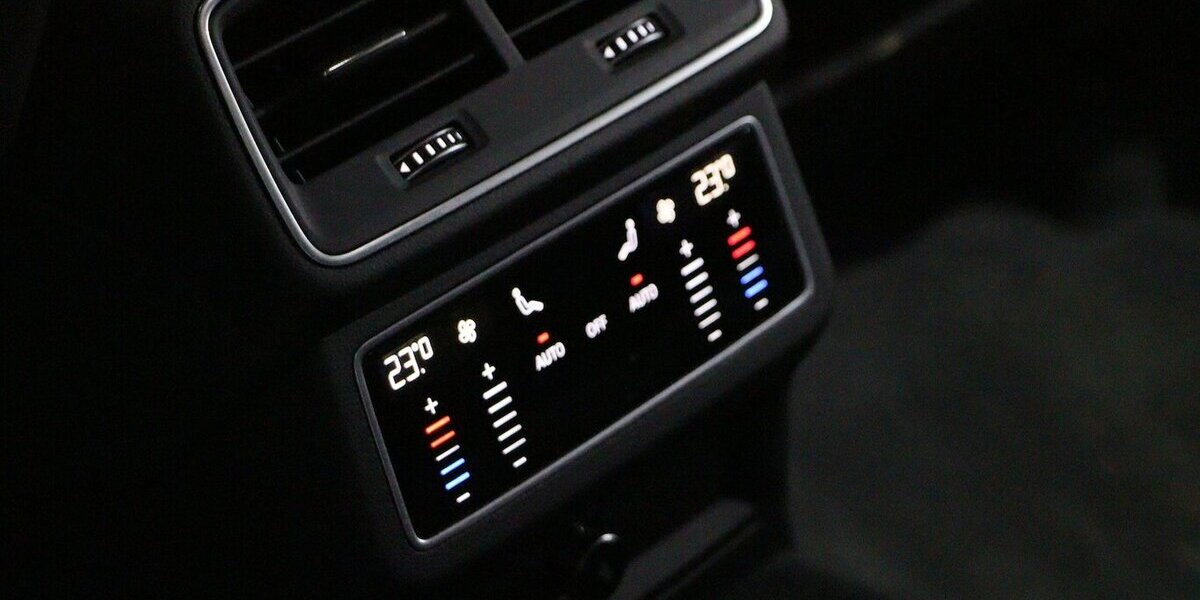 Audi A6 Avant 40 TDI DESIGN BUSINESS PANORAMA, MATRIX 220.000 km 19.902 &euro; Hamm 59077