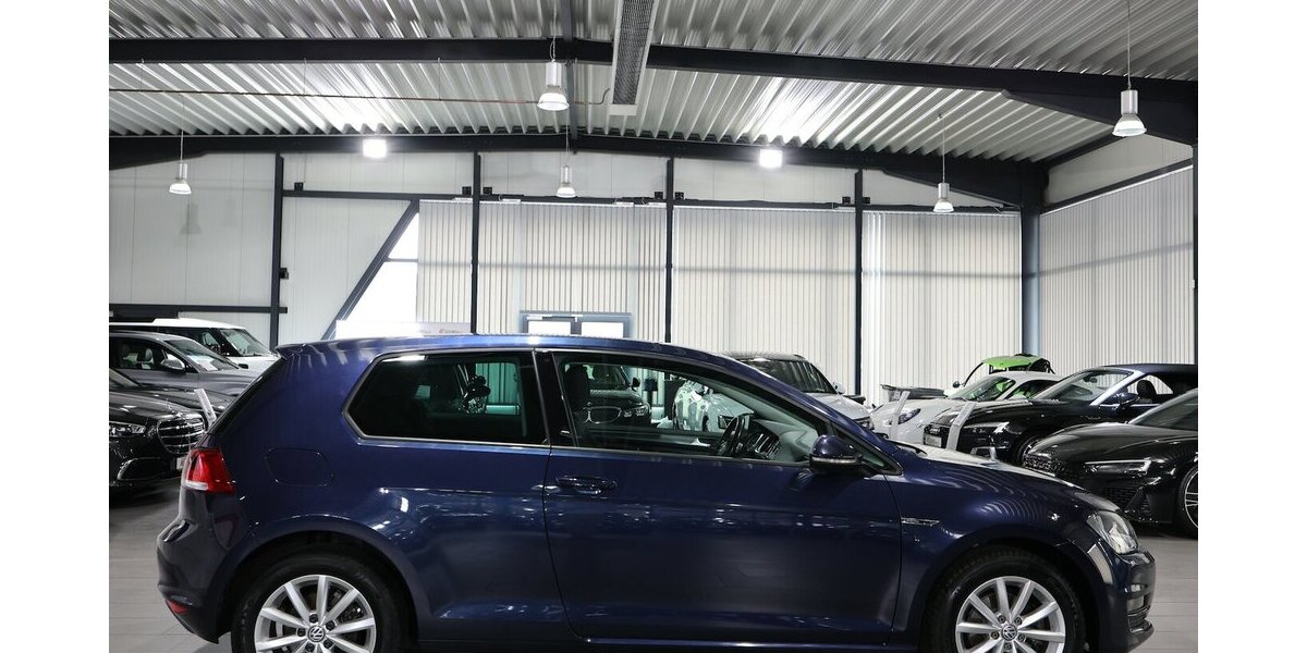 VW Golf VII 1.2 TSI LOUNGE 3-TÜRER / ERST 55.000-KM 55.000 km 10.881 &euro; Hamm 59077