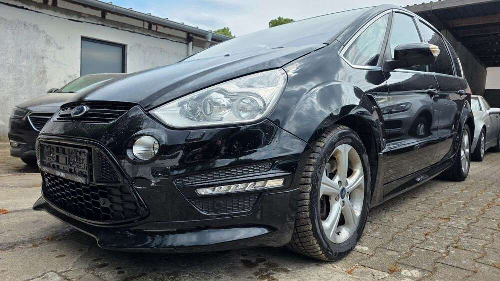 Ford S-Max 112.500 km 8.999 &euro; Warendorf 48147