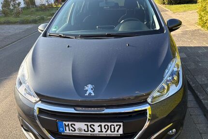 Peugeot 208 32.000 km 7.800 &euro; Münster 48163