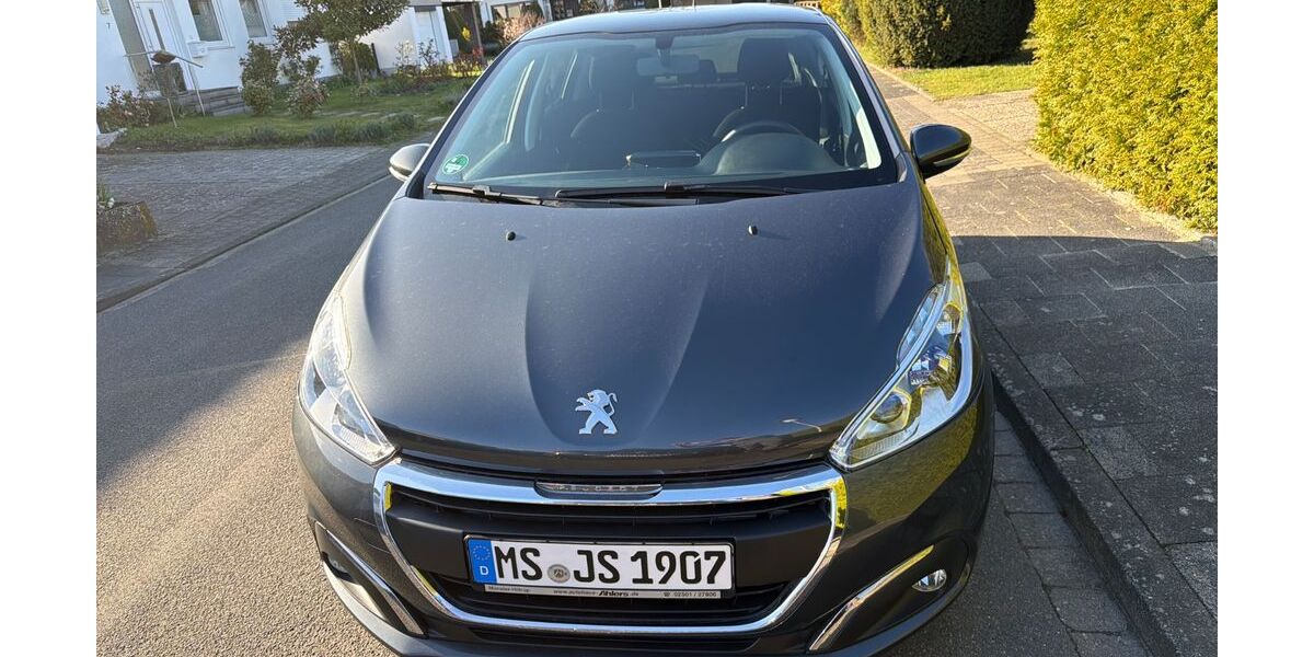 Peugeot 208 32.000 km 7.800 &euro; Münster 48163