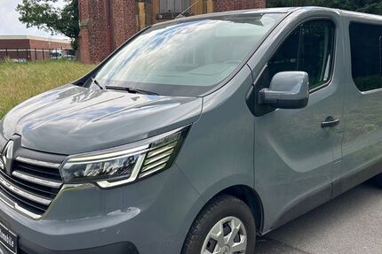 Renault Trafic 175.000 km 23.899 &euro; Warendorf 48231