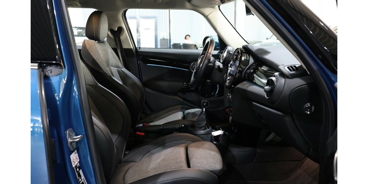 Mini ONE CLASSIC-TRIM / LED / LEDER / NAVI+APPLE 60.000 km 17.777 &euro; Hamm 59077