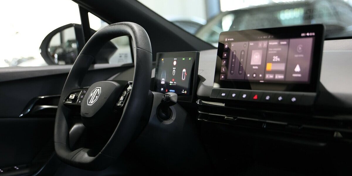 MG 4 ELECTRIC WHITE VIRTUAL, ACC+SPURHALTE, APPLE 50.000 km 17.555 &euro; Hamm 59077