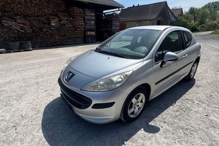Peugeot 207 165.327 km 900 &euro; Soest 59494