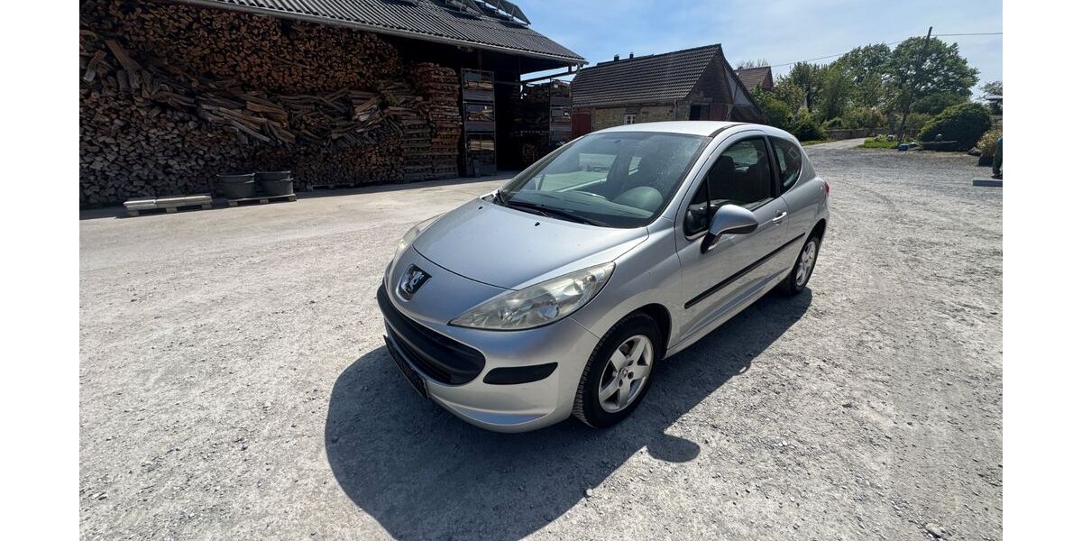 Peugeot 207 165.327 km 900 &euro; Soest 59494