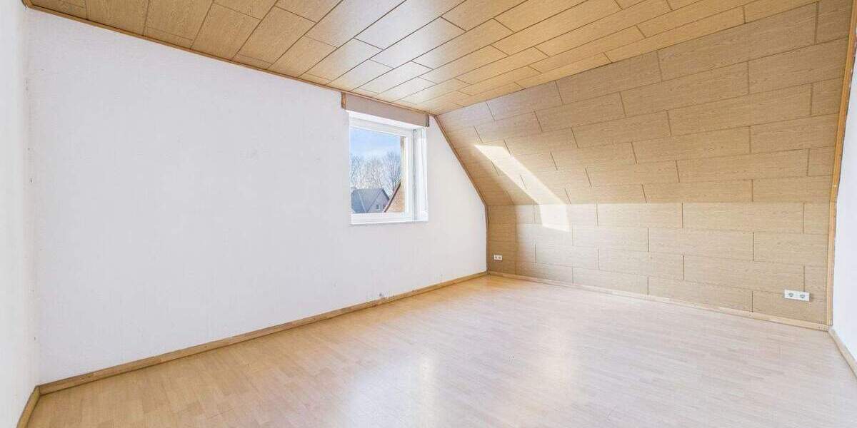 Mehrfamilienhaus, Wohnhaus Telgte Westbevern - 9 Zimmer, 325 m&sup2;, 470.000&euro; | Angebot:25777886