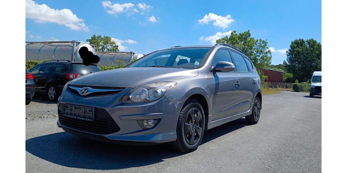 Hyundai i30 203.394 km 2.300 &euro; Ascheberg 59387