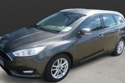 Ford Focus 62.251 km 11.390 &euro; Warendorf 48231