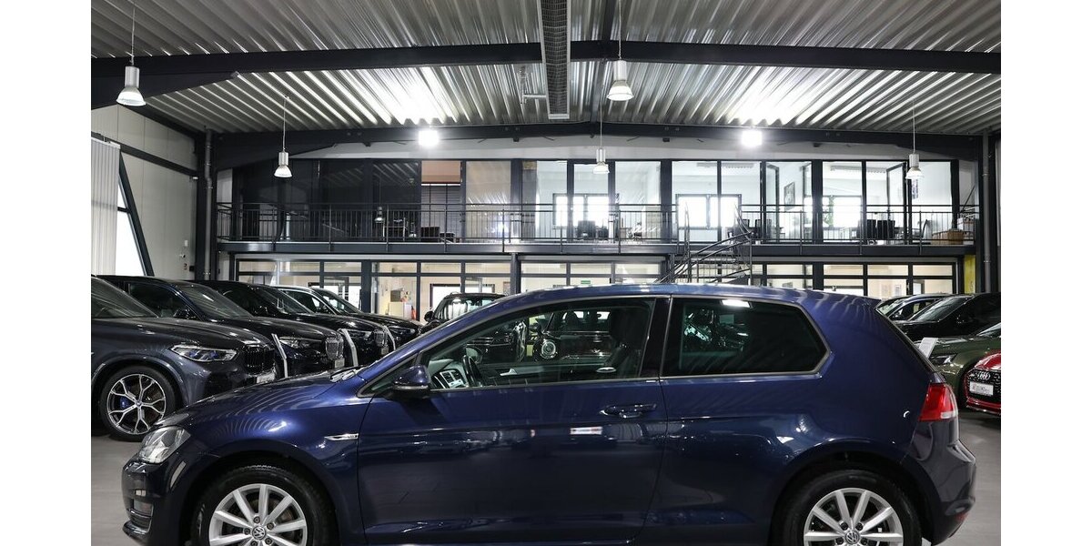 VW Golf VII 1.2 TSI LOUNGE 3-TÜRER / ERST 55.000-KM 55.000 km 10.881 &euro; Hamm 59077