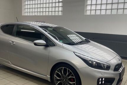 Kia ceed / Ceed 73.864 km 10.900 &euro; Kamen 59174