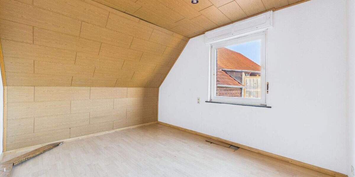 Mehrfamilienhaus, Wohnhaus Telgte Westbevern - 9 Zimmer, 325 m&sup2;, 470.000&euro; | Angebot:25777886