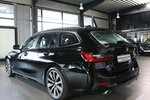 BMW 330d Touring ADVANTAGE / LED / LIVE+NAVI+ 149.000 km 21.993 &euro; Hamm 59077