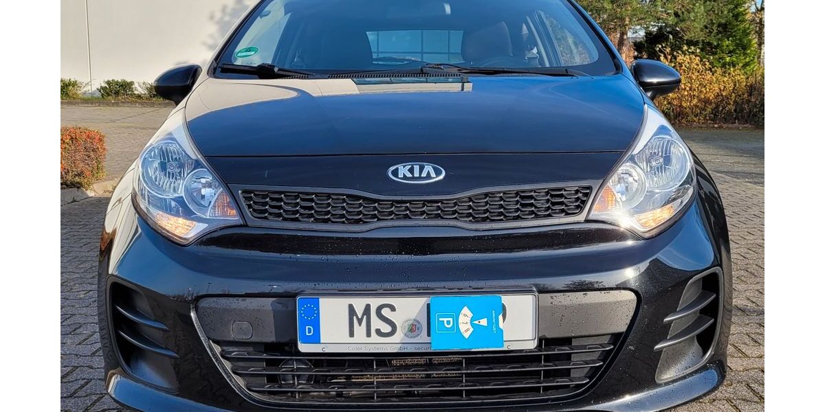 Kia Rio 128.000 km 5.900 &euro; Münster 48163