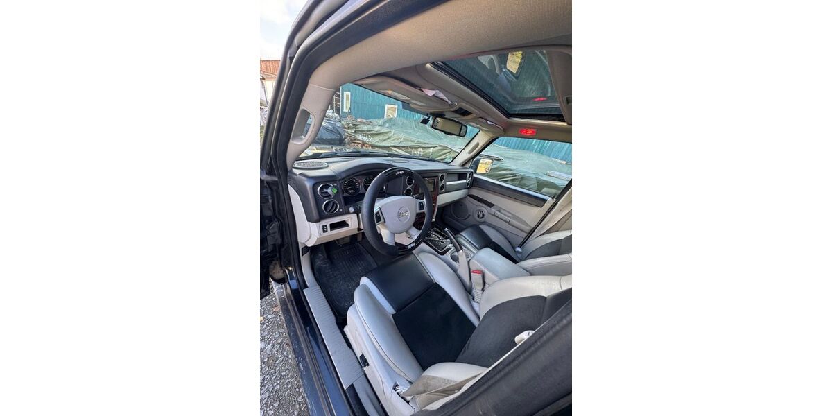 Jeep Commander 268.000 km 15.500 &euro; Münster 48159