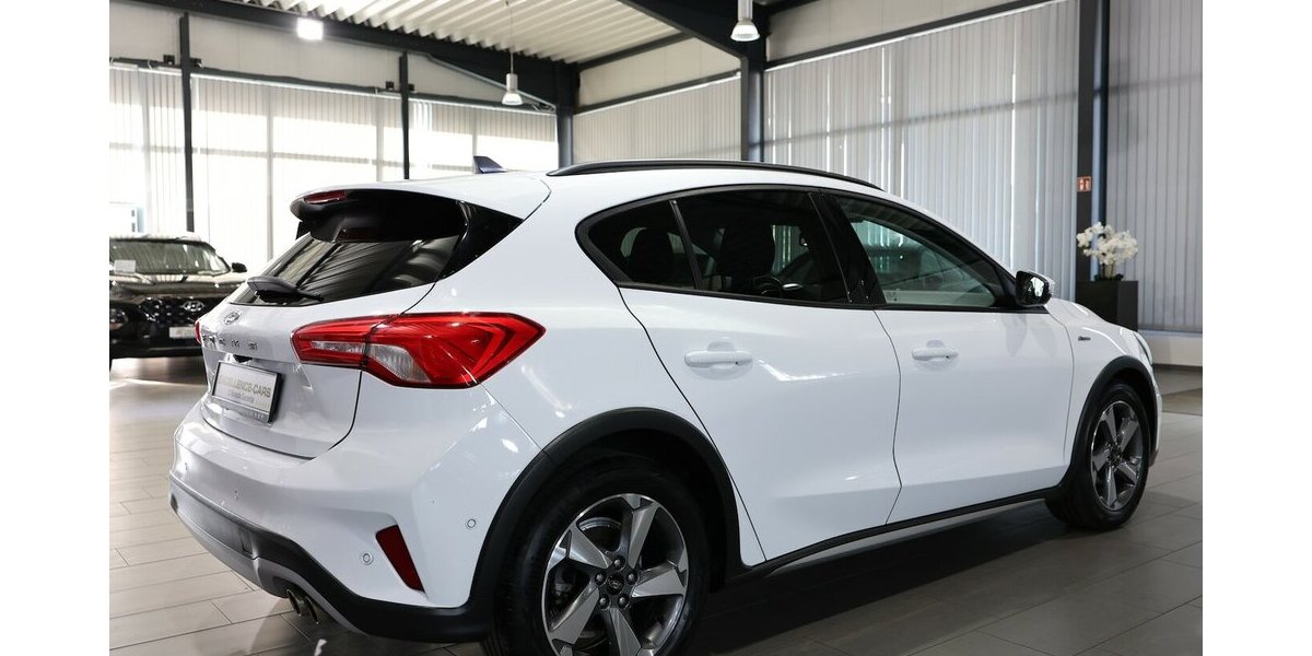 Ford Focus LIMOUSINE 1.5 EcoBlue ACTIVE WHITE / LED 83.000 km 14.331 &euro; Hamm 59077