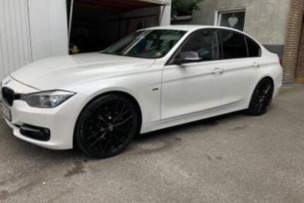 BMW 330 35.000 km 14.500 &euro; Bergkamen 59192