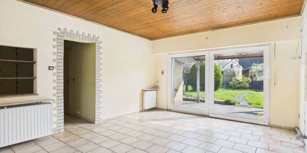 Doppelhaushälfte Hamm Herringen - 3 Zimmer, 94 m&sup2;, 180.000&euro; | Angebot:26017003