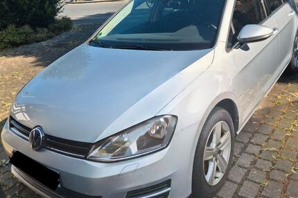 VW Golf 132.000 km 12.450 &euro; Warendorf 48231