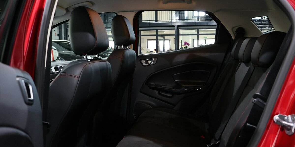 Ford EcoSport EB ST-LINE SPORT RED & BLACK / LED, B&O 60.000 km 13.111 &euro; Hamm 59077